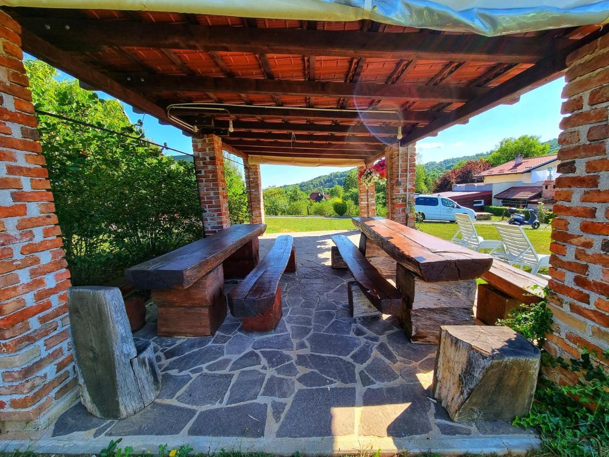 Guesthouse Mreznica- Mreznicka Idila Resort Galovic-Selo Esterno foto